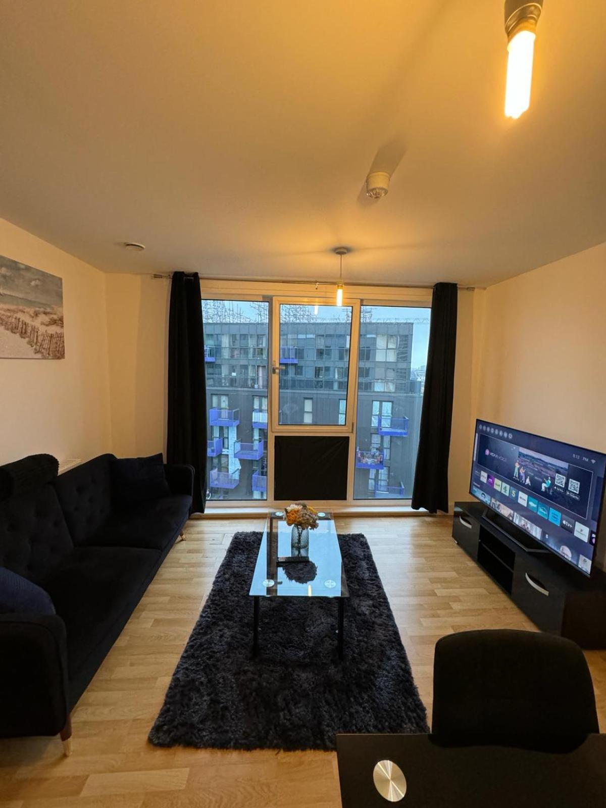 Spacious 2 Bedrooms Apartment In Stratford Londen Buitenkant foto