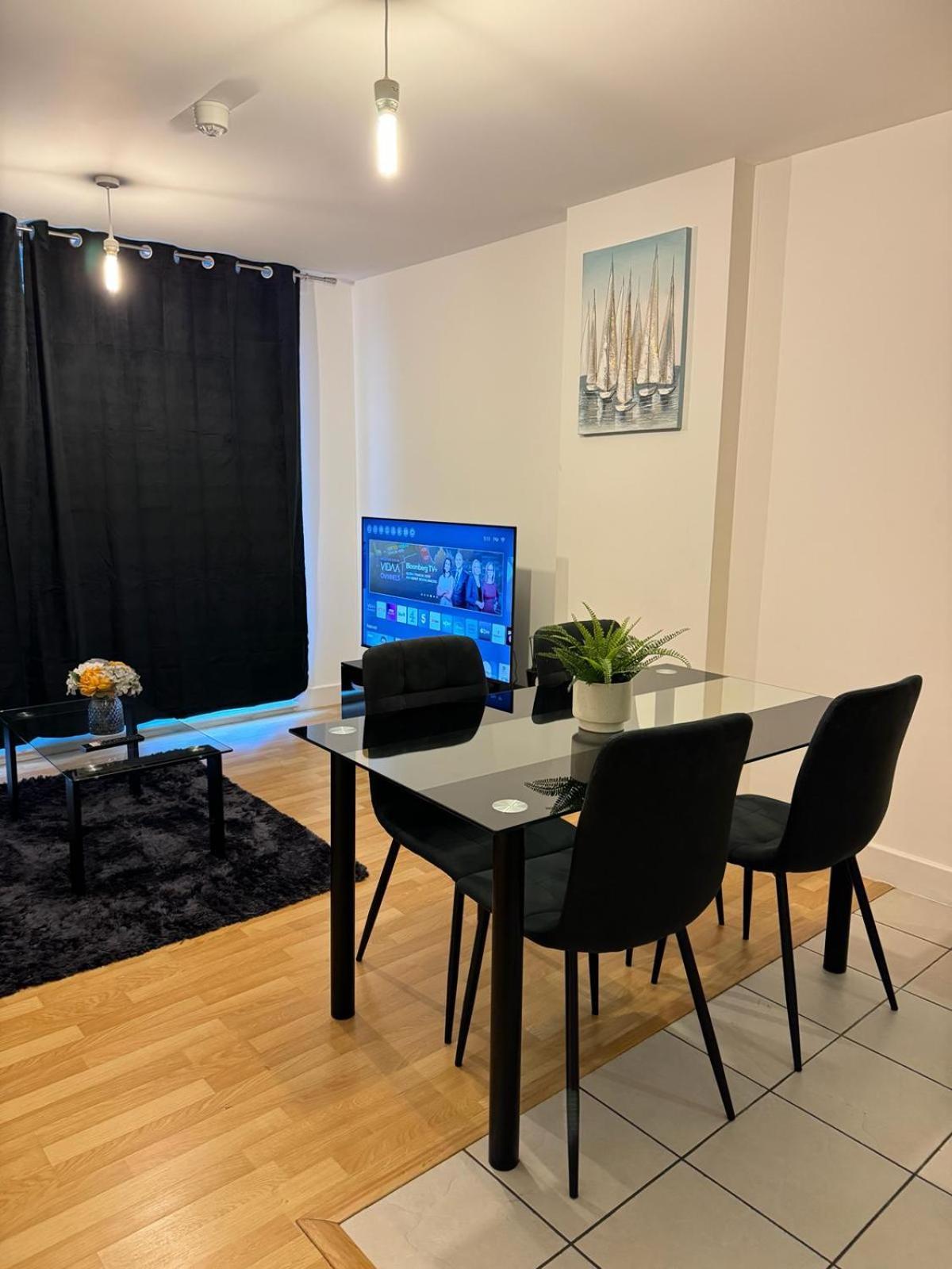Spacious 2 Bedrooms Apartment In Stratford Londen Buitenkant foto
